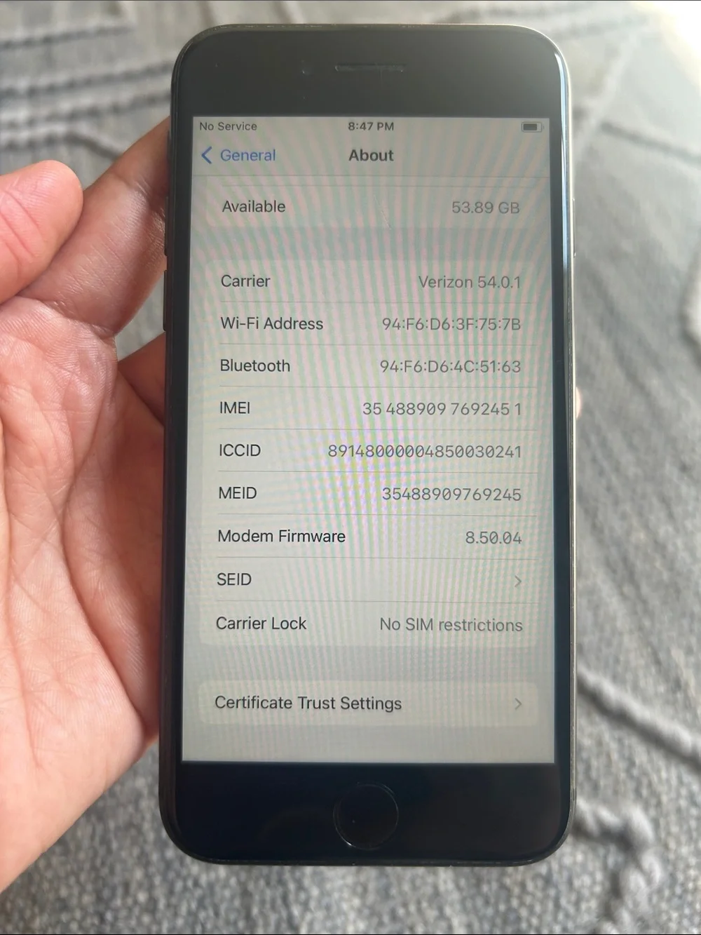 Apple iPhone 8, Space Gray, 64GB-Unlocked!! Authentic, Gently used for 2 years.